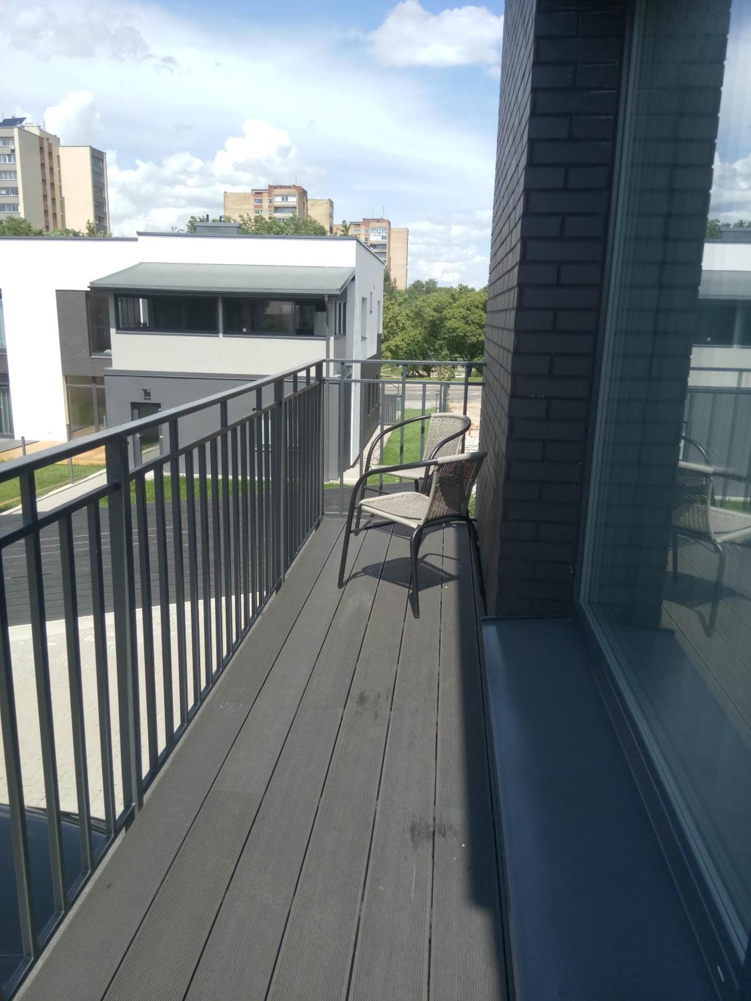 New J&R Apartment Near Girstutis, Free Private Parking & Self Check-In Kaunas Exterior photo